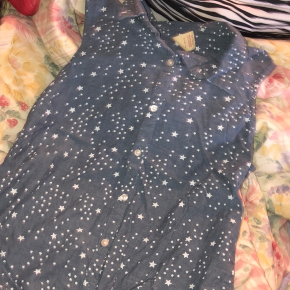 Sleeveless top 🌟5 for $20🌟 - Picture 1 of 2